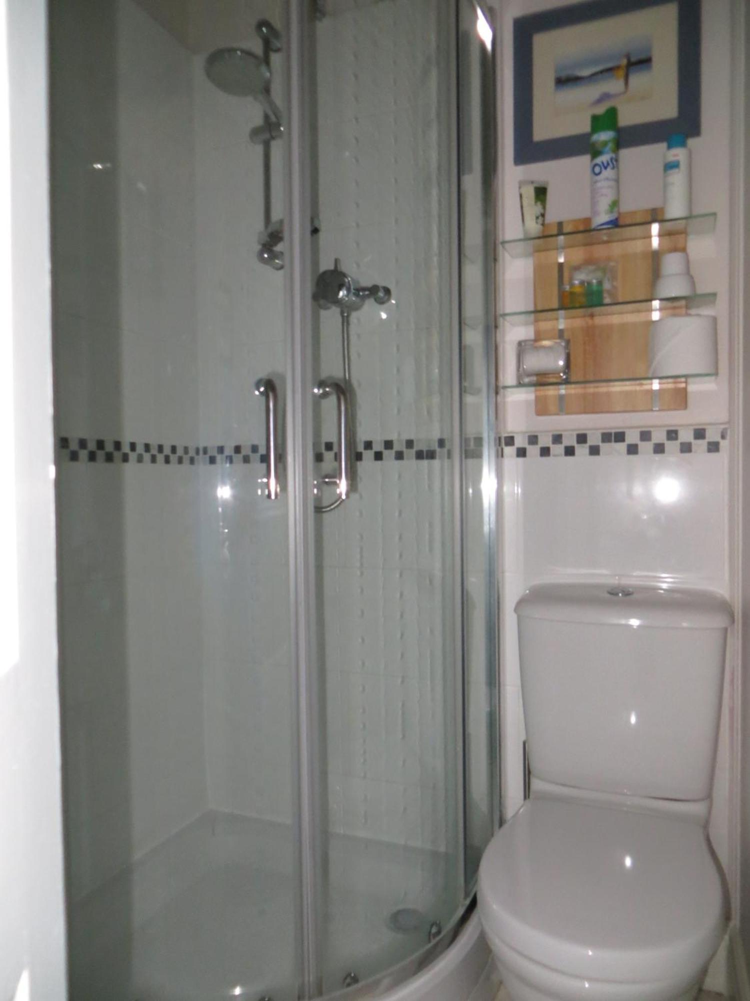 Avondale Guest House Йорк Экстерьер фото