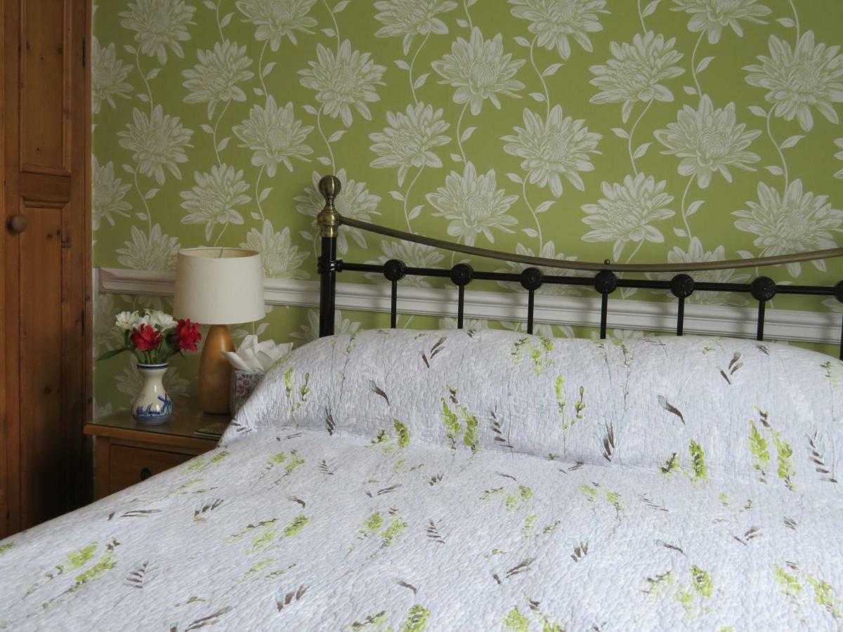 Avondale Guest House Йорк Экстерьер фото